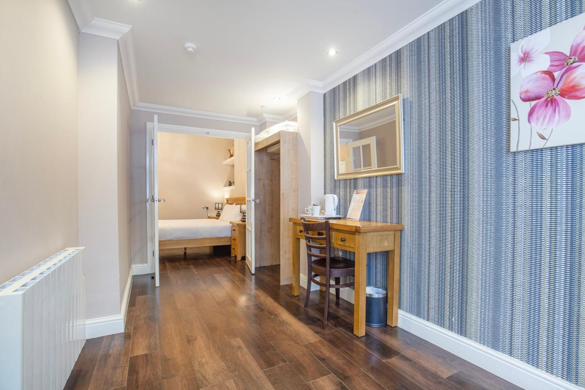 Marlborough Hotel NWI Eksteriør bilde